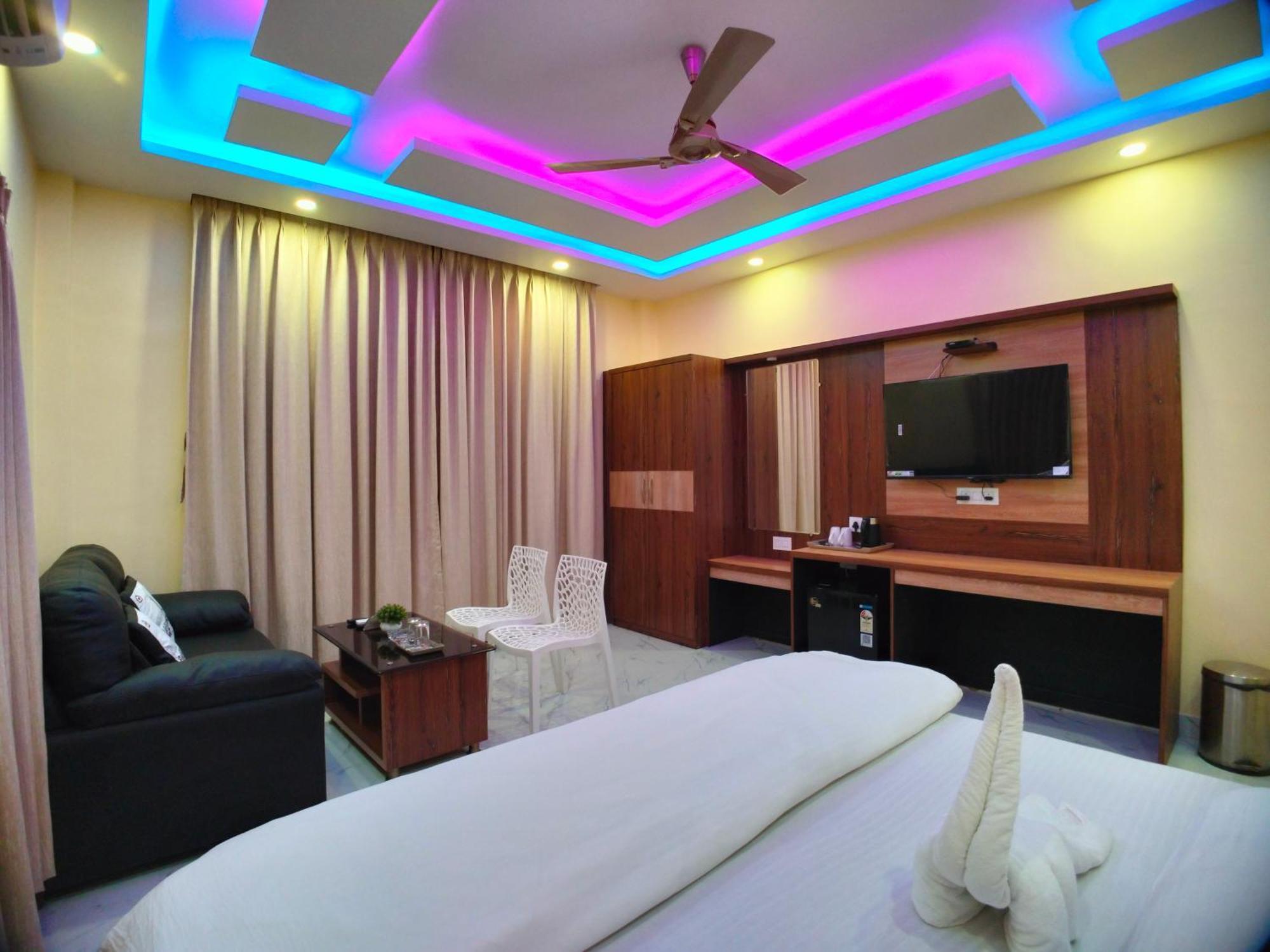 The Triton Beach Resort Мандармані Екстер'єр фото